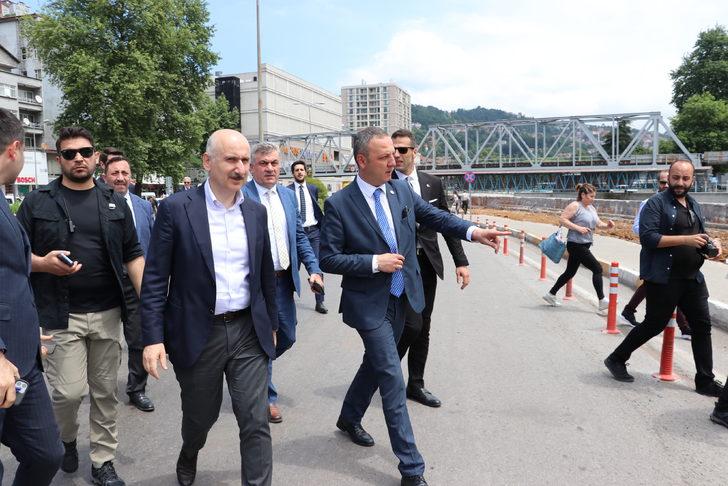 Ulaştırma ve Altyapı Bakanı Karaismailoğlu, Zonguldak'ta konuştu: G2