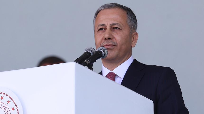 Vali Yerlikaya, İstanbul'da YKS'ye girecek &ouml;ğrenci sayısını paylaştı