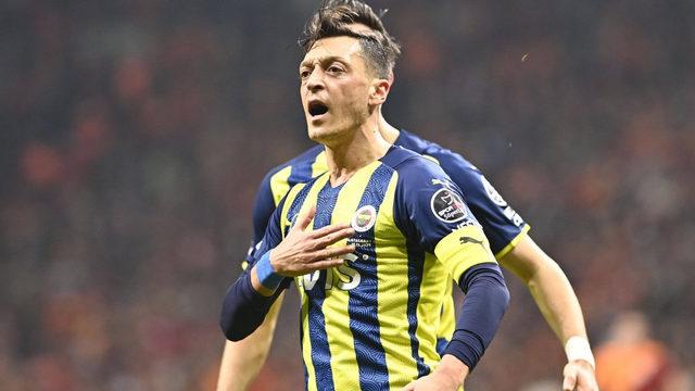 Mesut Özil için sözleşme açıklaması geldi! ''Emeklilik olasılığı daha yüksek''