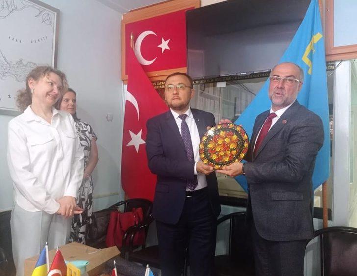 Ukrayna'nın Ankara Büyükelçisi Vasyl Bodnar, Konya'da Kırım Türkleri Derneğini ziyaret etti G2