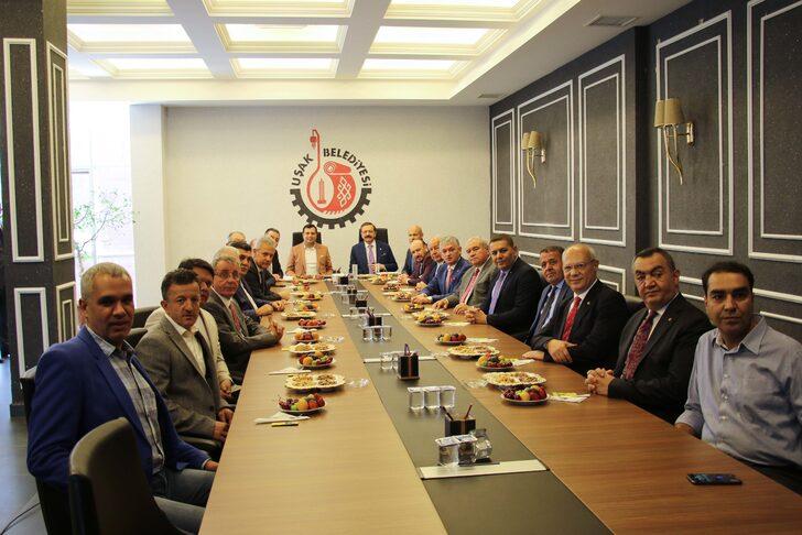 TOBB Başkanı Hisarcıklıoğlu, Uşak'ta konuştu: G3