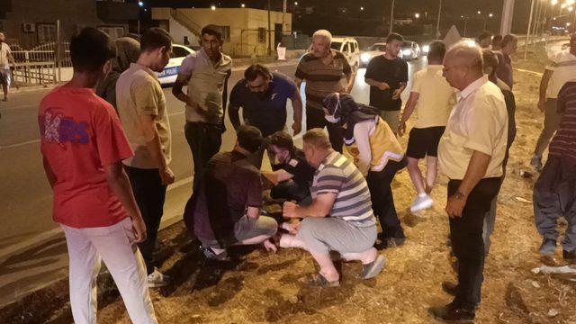 Mersin'de kamyonla çarpışan motosikletteki kadın ile kızı öldü, kocası yaralandı