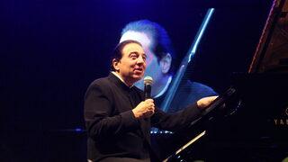 5. Antalya Akra Caz Festivali'nde Fazıl Say sahne aldı