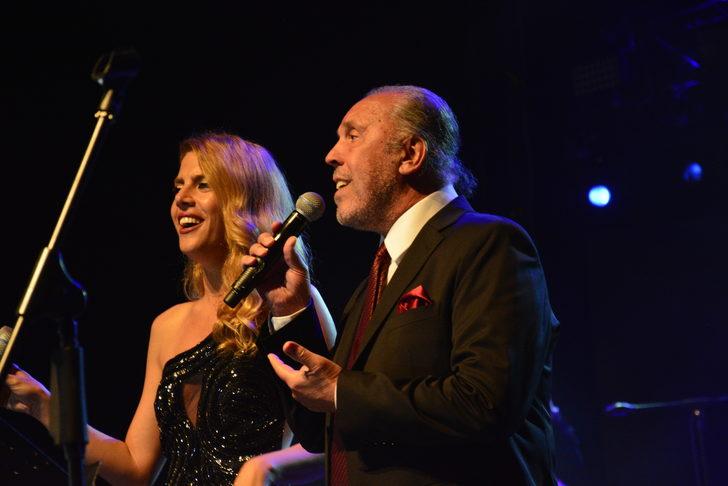 Uluslararası Bursa Festivali'nde Selen Beytekin ve Fatih Erkoç sahne aldı G2