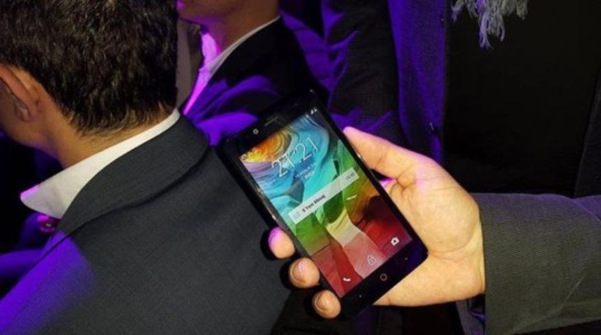 Avea inTouch 4 ve Avea Smartband piyasaya sunuldu