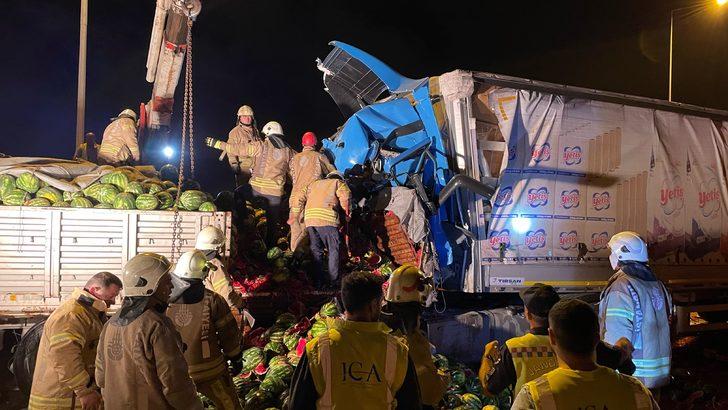 Kuzey Marmara Otoyolu’nda iki tırın çarpışması sonucu 1 kişi öldü G5
