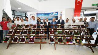 Lapseki Belediyesi 37. Geleneksel Kiraz Festivali'nde üreticiler yarıştı