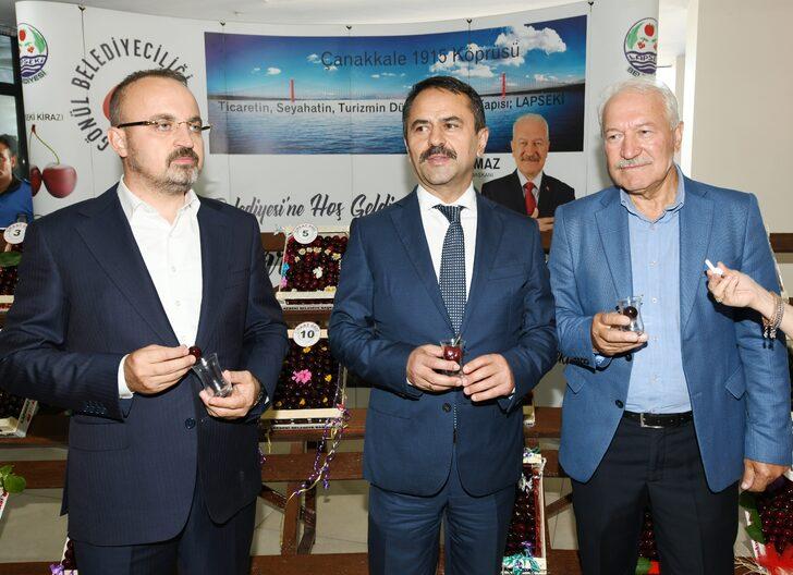 Lapseki Belediyesi 37. Geleneksel Kiraz Festivali'nde üreticiler yarıştı G2