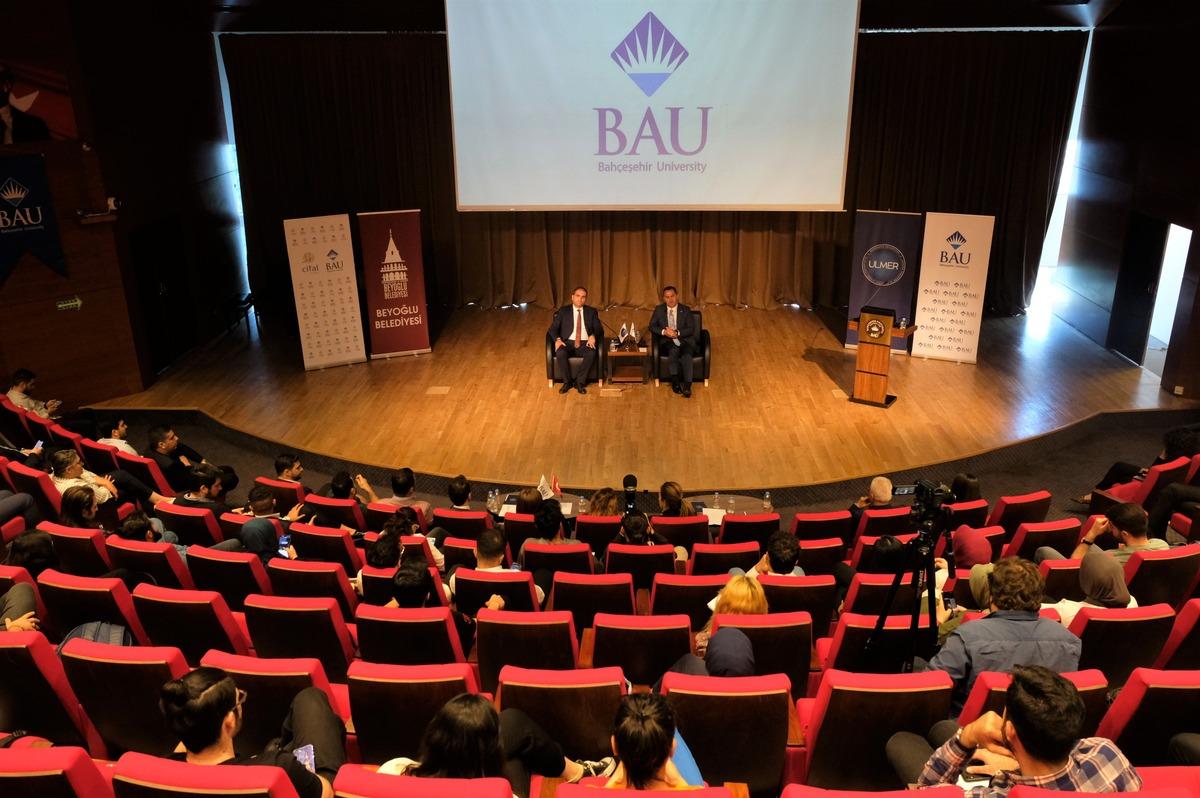 Bah&ccedil;eşehir &Uuml;niversitesi "Yerel Y&ouml;netimler Akademisi 22" başladı