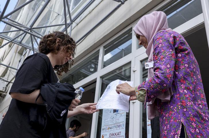 İstanbul'da YKS'nin ilk oturumu Temel Yeterlilik Testi başladı G2