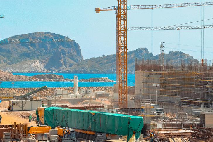 Akkuyu NGS'nin birinci ünitesinde kullanılacak polar vinç inşaat sahasına ulaştı G5