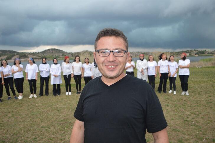 Afyonkarahisar'da öğretmenler tarihi Frigya Vadisi'ni, halk oyunları videolarıyla tanıtıyor G4