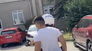 Edirne'de yanlış salona gelen öğrenciyi YKS'ye Yunus Timi polisleri yetiştirdi