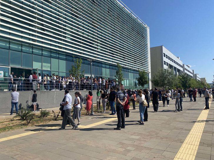 İzmir ve çevre illerde YKS'nin birinci oturumu yapıldı G2