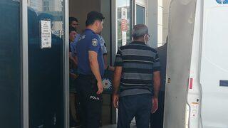 Antalya'da tüfekle öldürülen anne ve 2 çocuğunun cenazeleri yakınlarına teslim edildi