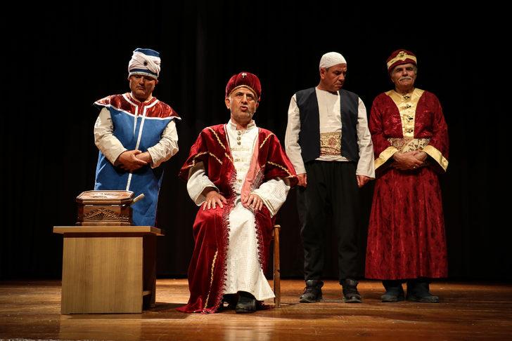 Kastamonu'da görme engelliler tiyatro oyunu sahneledi G3