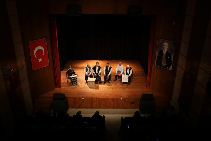 Kastamonu'da görme engelliler tiyatro oyunu sahneledi G4