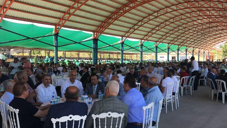 LC Waikiki Yönetim Kurulu Başkanı Küçük'ün babası ölüm yıl dönümünde anıldı G3