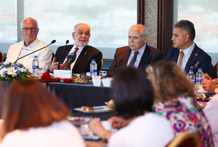 Karamollaoğlu, İzmir Platformu Başkanları ile toplantıda konuştu: G4