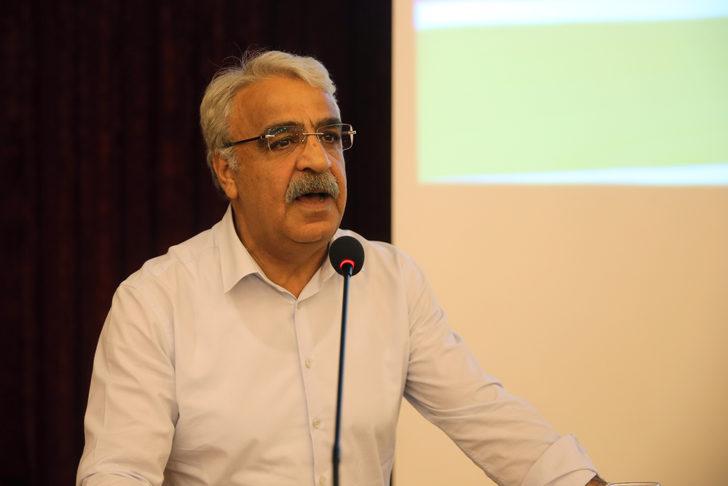 HDP Eş Genel Başkanı Sancar, partisinin Mardin il kongresinde konuştu: G3
