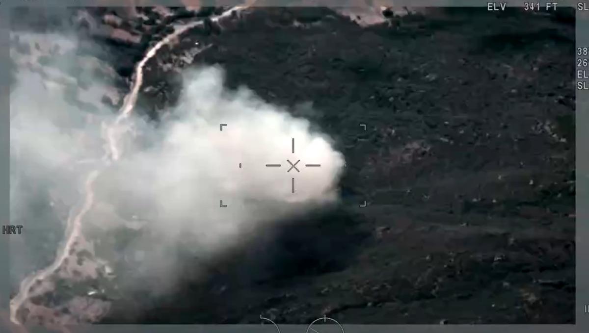 İzmir'de ormanlık alanda yangın &ccedil;ıktı