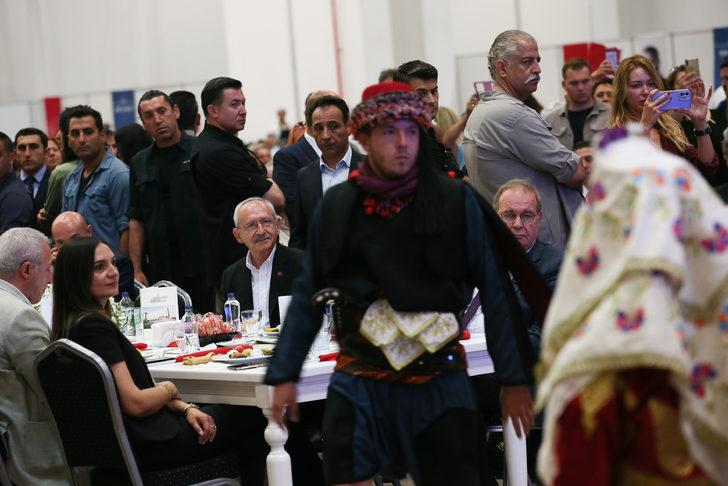 Kılıçdaroğlu, İzmir'de "Balkan ve Rumeli Buluşması"nda konuştu: G3