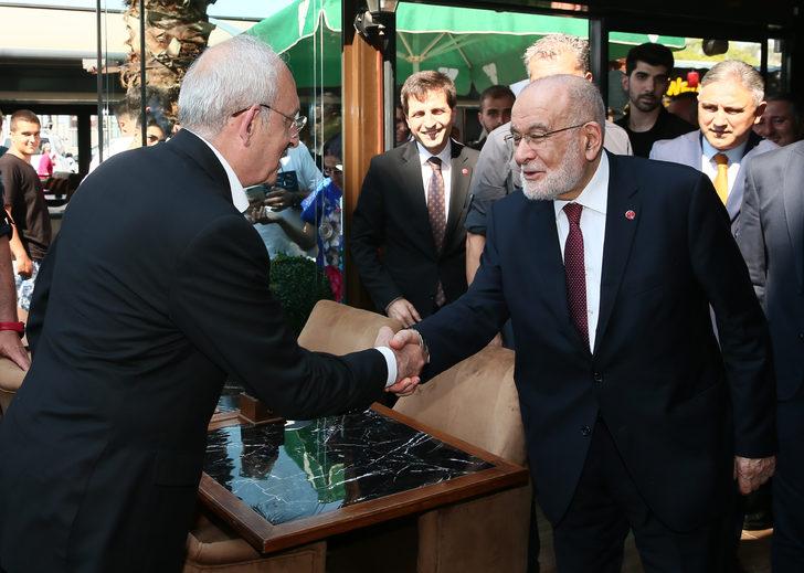 Kılıçdaroğlu ile Karamollaoğlu İzmir'de buluştu G2