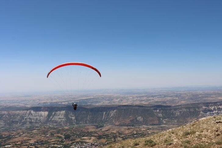 Adıyaman'da yamaç paraşütü festivali düzenlendi G3