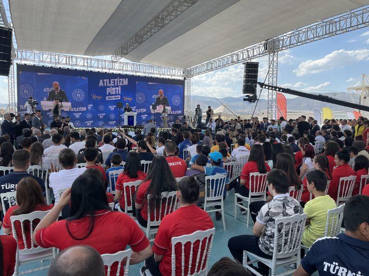 Gençlik ve Spor Bakanı Kasapoğlu, Konya Atletizm Pisti'nin açılışında konuştu: G4