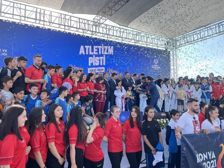 Gençlik ve Spor Bakanı Kasapoğlu, Konya Atletizm Pisti'nin açılışında konuştu: G5