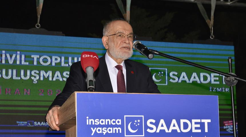 Karamollaoğlu, İzmir'de STK temsilcileri ve iş insanlarıyla bir araya geldi: