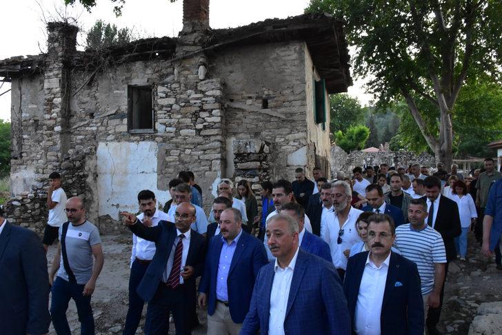 Sanayi ve Teknoloji Bakanı Varank, Muğla'da incelemelerde bulundu G3