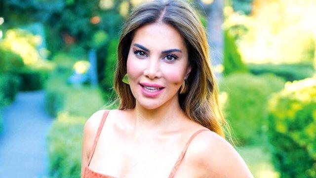 Ebru Yaşar kimdir, aslen nereli? Şarkılar Bizi Söyler konuğu Ebru Yaşar kaç yaşında ve evli mi?