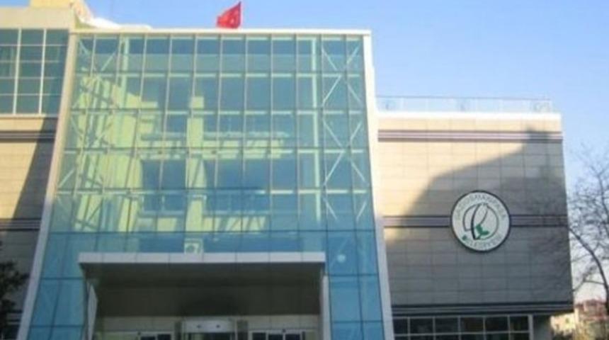 Gaziosmanpaşa Belediyesi'nde silahlı bir kişi belediye binasına girerek ateş açtı