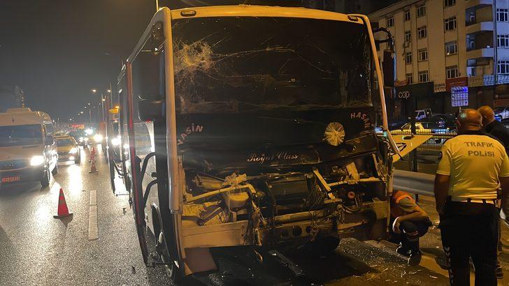 İstanbul'da servis otobüsü ile çekicinin çarpışması sonucu  9 kişi yaralandı G5