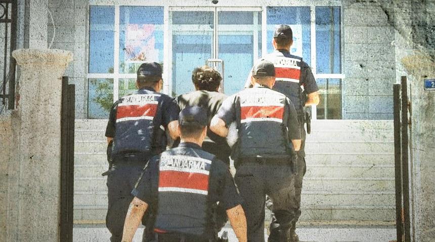 Karısını öldürdü! “Çocuğa nitelikli cinsel istismarı” suçundan da aranıyordu... Bakın nerede yakalandı