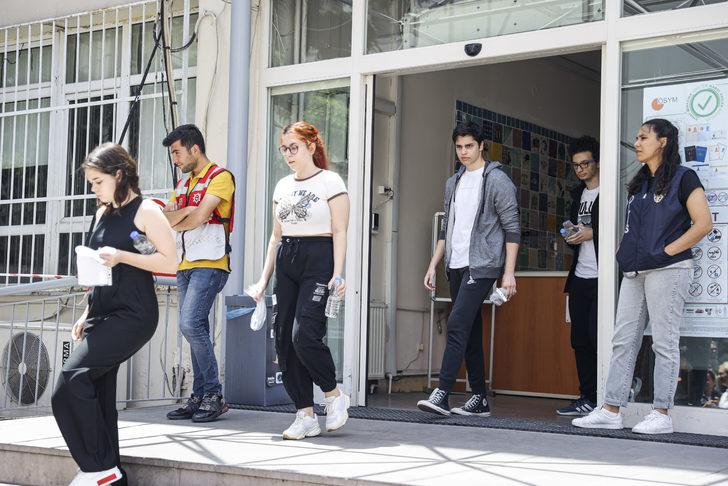 İstanbul'da adayların Alan Yeterlilik Testi heyecanı sona erdi G2