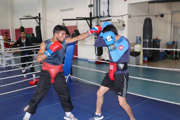 Erkek Boks Milli Takımı'nın Kastamonu kampı sürüyor G2