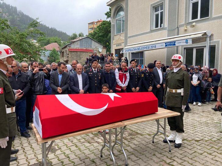 GÜNCELLEME - Giresun'da devrilen otomobildeki Kıbrıs gazisi hayatını kaybetti G2