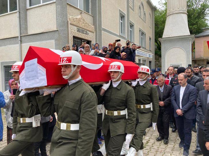 GÜNCELLEME - Giresun'da devrilen otomobildeki Kıbrıs gazisi hayatını kaybetti G4