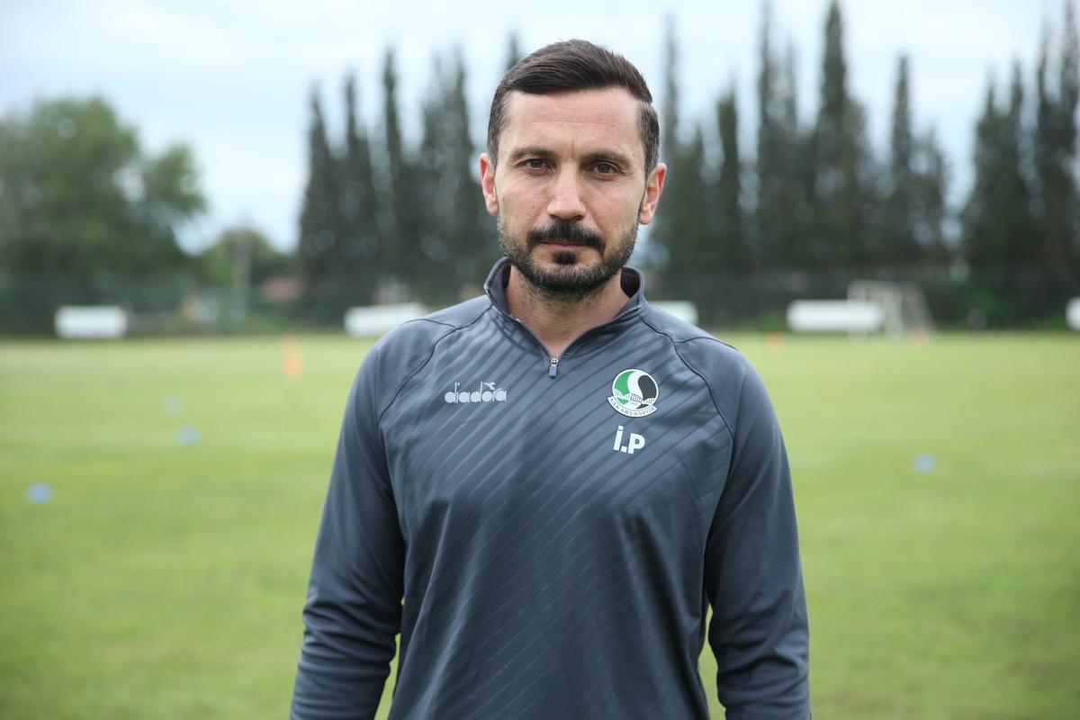 Sakaryaspor, yeni sezon i&ccedil;in ilk antrenmanını yaptı