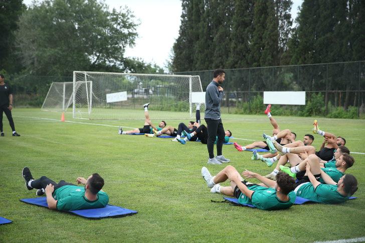 Sakaryaspor, yeni sezon için ilk antrenmanını yaptı G5