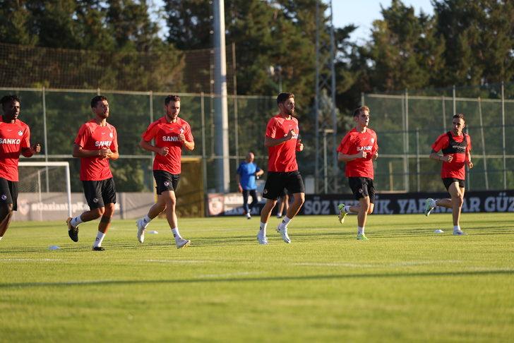 Gaziantep FK Teknik Direktörü Erol Bulut'tan transfer açıklaması: G5