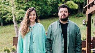 Eser Yenenler'in eşi Berfu'dan depresyon itirafı! Mutsuzum, ağlıyorum