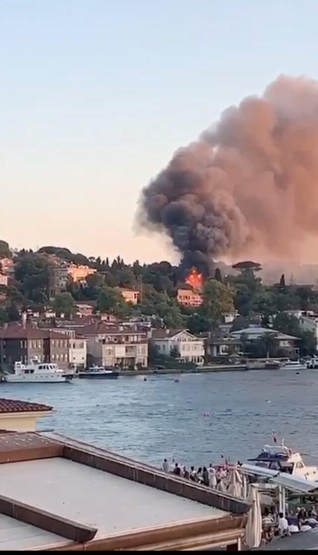 Üsküdar daki ahşap binada yangın çıktı 1