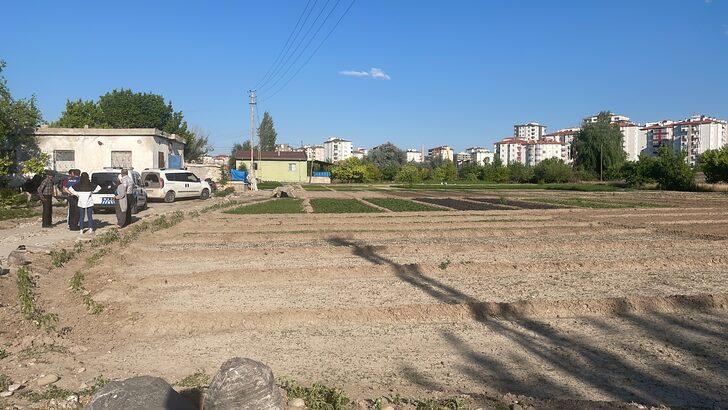 Kayseri'de komşuların araziye girme kavgasında iki kişi bıçakla yaralandı G3