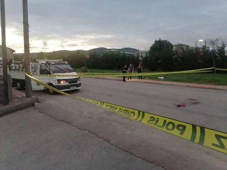 GÜNCELLEME - Kocaeli'de çıkan silahlı kavgada 1 kişi öldü, 2 kişi yaralandı G4