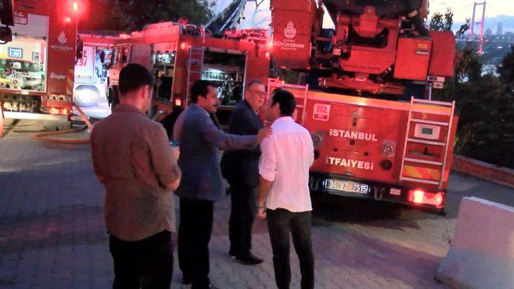 Son Dakika: İstanbul'da 2 katlı ahşap köşkte yangın! Alevler diğer yakadan da görüldü G2