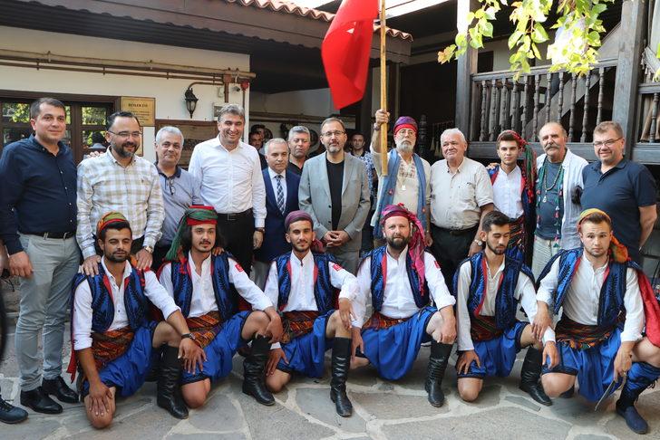 Gençlik ve Spor Bakanı Kasapoğlu, Kula'da yatırımları inceledi G5