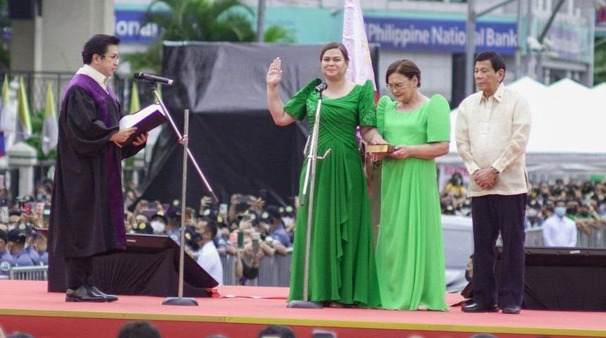 Görevi bıracak Filipinler lideri Rodrigo Duterte'nin kızı, ülkenin yeni başkan yardımcısı oldu